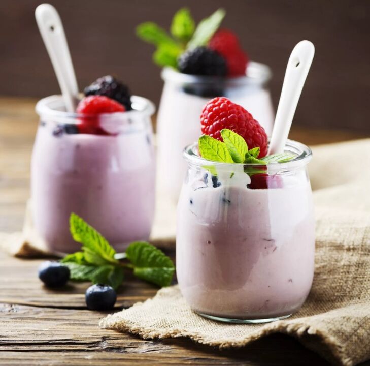 Natürlicher Joghurt